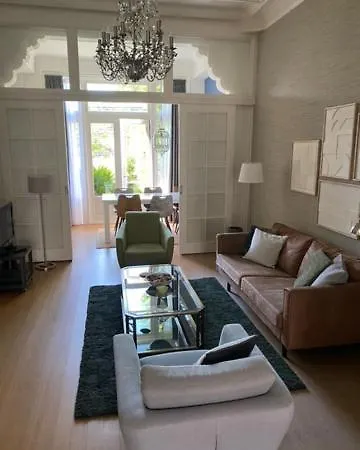 Downtown Apartment Haarlem