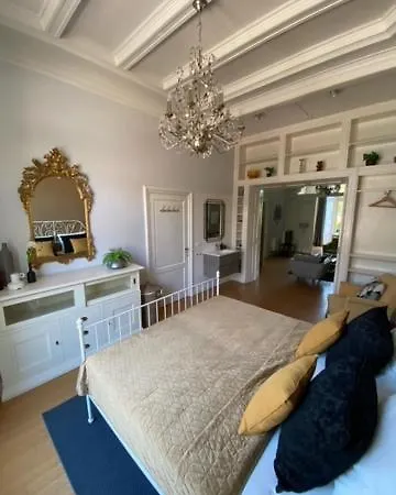 Downtown Apartment Haarlem