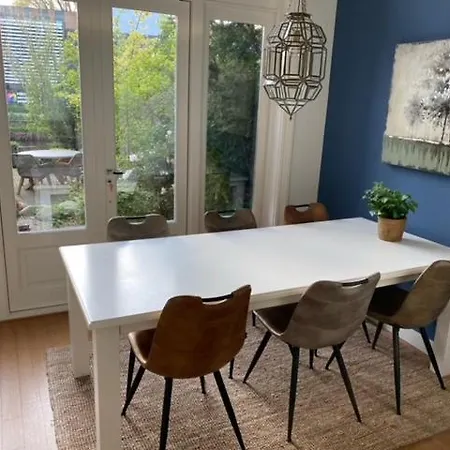 Downtown Apartment Haarlem